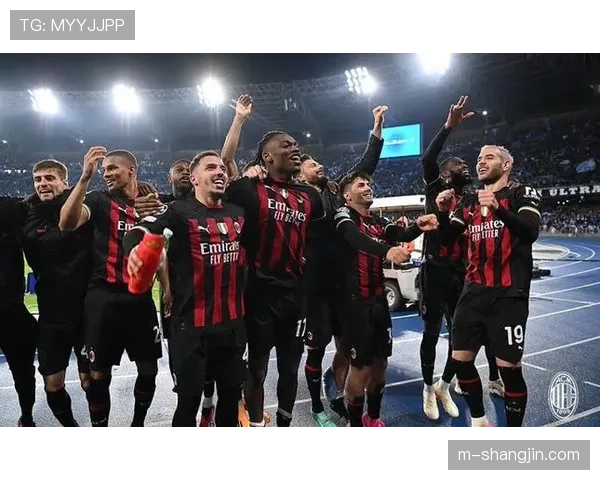 那不勒斯积分紧追AC米兰 仅差1分巩固欧冠区席位